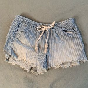 ✨5 for $20✨ aerie tie shorts